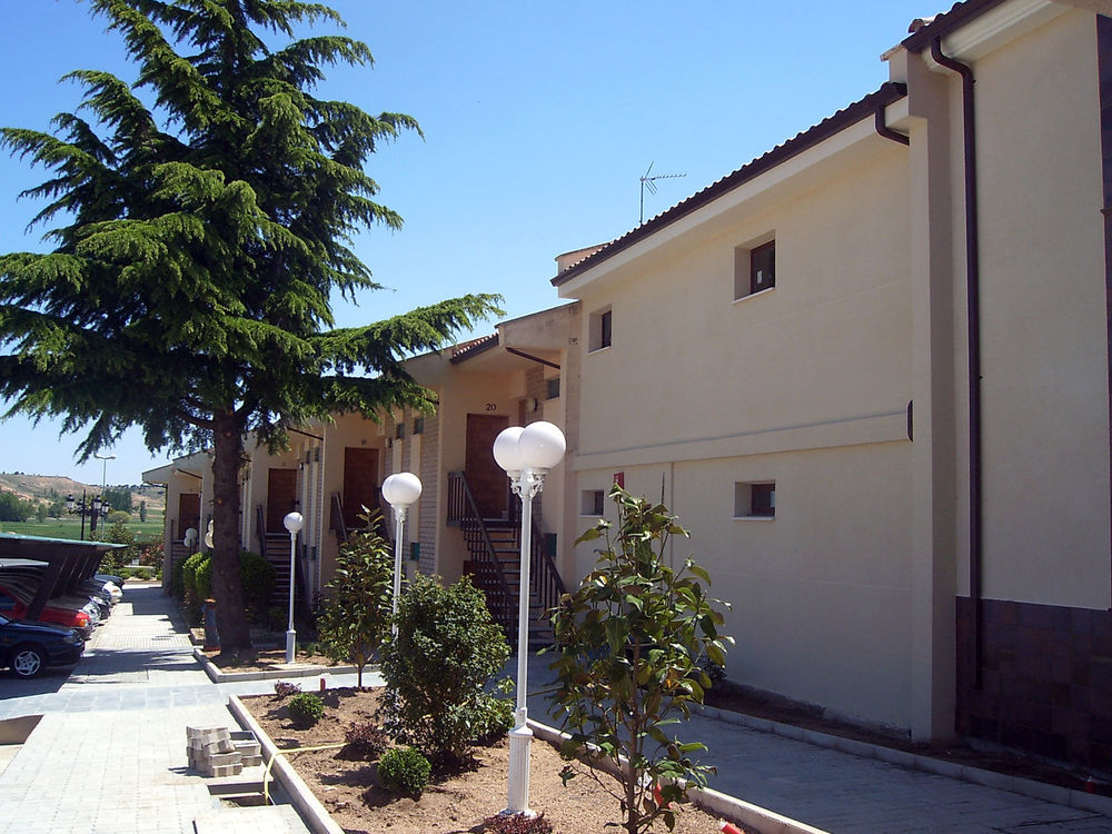 Hotel Tudanca-Aranda II Fuentespina Экстерьер фото